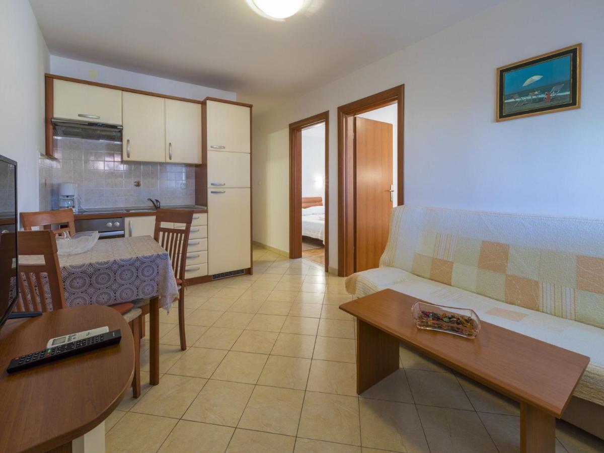 Apartments Dino Crikvenica Exterior foto